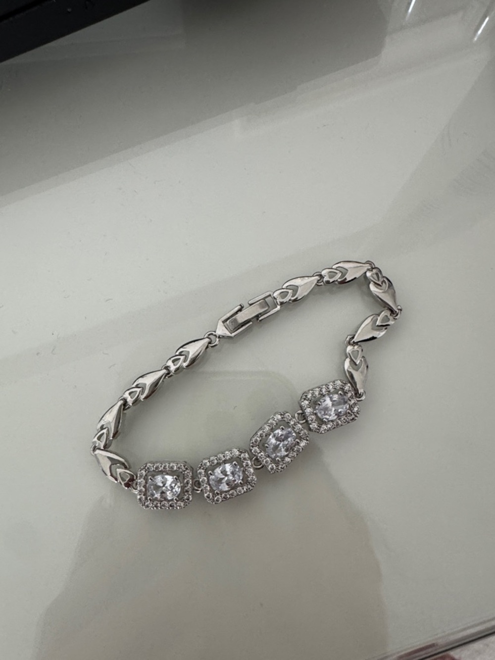 Lenovo Silver-Tone Bracelet with Four Sparkling Stations